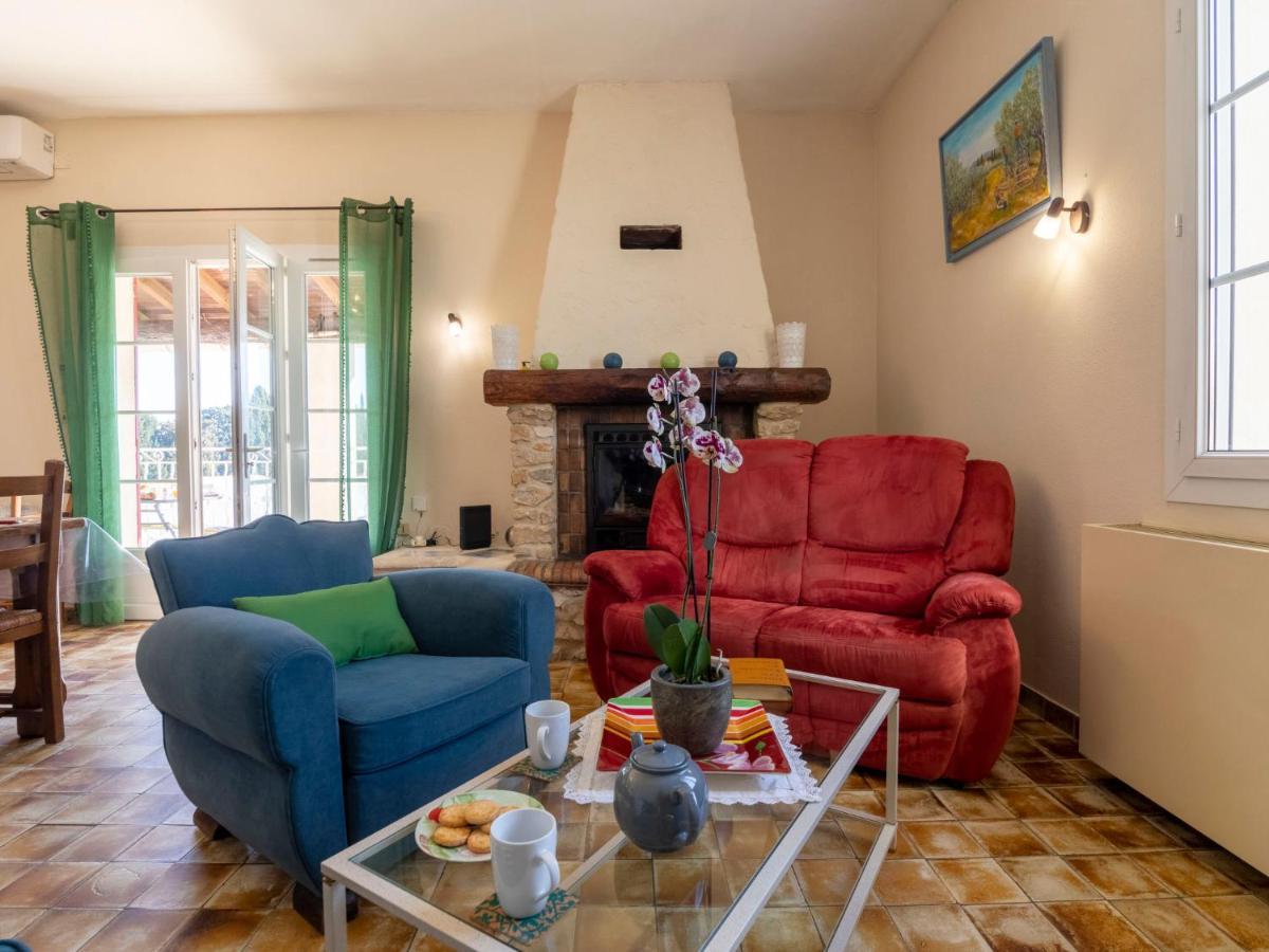 Holiday Home Mas de la Gourmette Châteaurenard Esterno foto